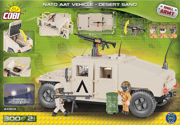 Achterkant van de Cobi 24303 bouwset NATO AAT Vehicle Humvee Desert Sand