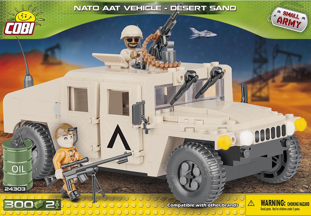 Voorkant van de Cobi 24303 bouwset NATO AAT Vehicle Humvee Desert Sand